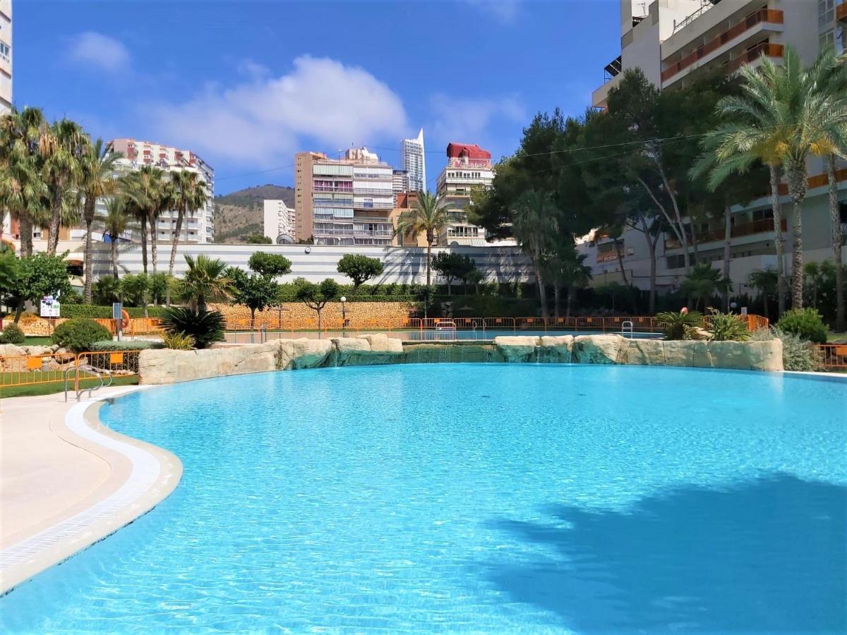 Gemelos 22-3-12 Benidorm Dış mekan fotoğraf