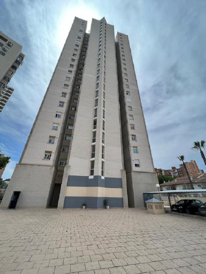 Gemelos 22-3-12 Benidorm Dış mekan fotoğraf